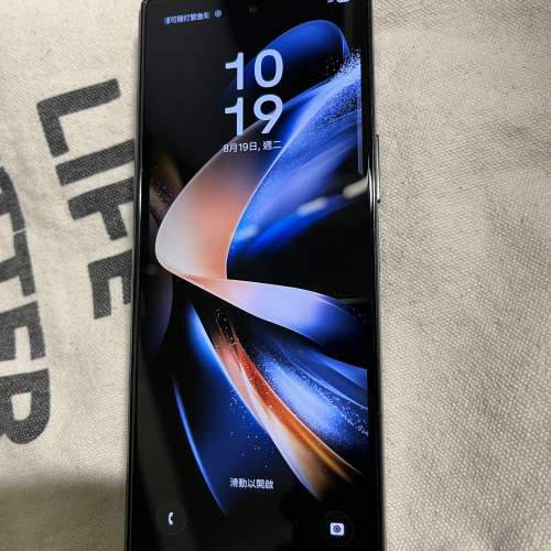99%new Samsung Galaxy Z Fold4 12+512gb