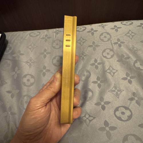 SP2000 Gold 完美機身送Dignis皮套及Effect Audio轉4.4 * 購買此組合加$2500可加購...