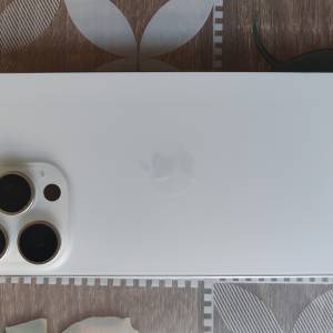 iphone 16 Pro max - 256G - white