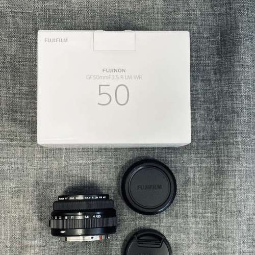 FUJIFILM GF50 F3.5