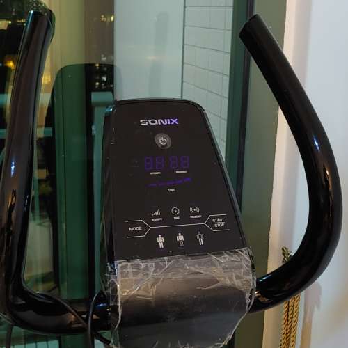 韓國 SONIX 聲波訓練肌肉 / 震動儀