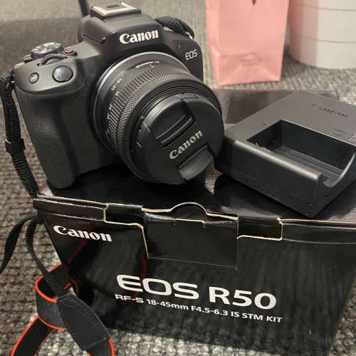 Canon R50 連 RF-S18-45mm 鏡頭