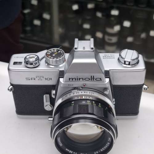 MINOLTA SRT101 + MC 58MM F1.4  PENTAX SPOTMATIC F + SUPER TAKUMAR 55MM F1.8 全...