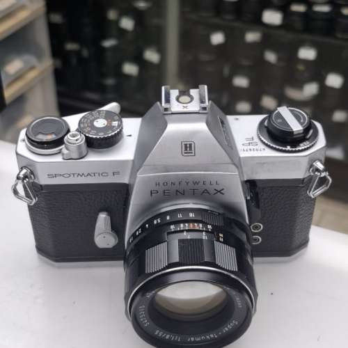 MINOLTA SRT101 + MC 58MM F1.4  PENTAX SPOTMATIC F + SUPER TAKUMAR 55MM F1.8 全...
