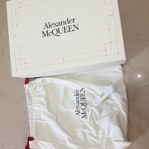 Alexander McQueen casual shoes 白帆布鞋