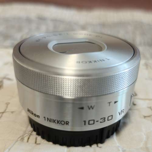 Nikon 10-30mm VR PD ZOOM for J1- 5 camera