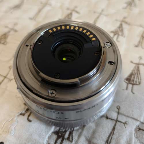 Nikon 10-30mm VR PD ZOOM for J1- 5 camera