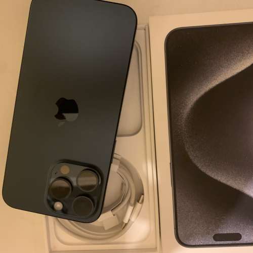 iPhone15 pro Max256g 藍色