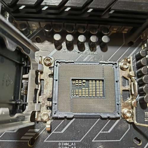 (新淨盒裝) ASUS TUF GAMING Z690-PLUS 底板連背板