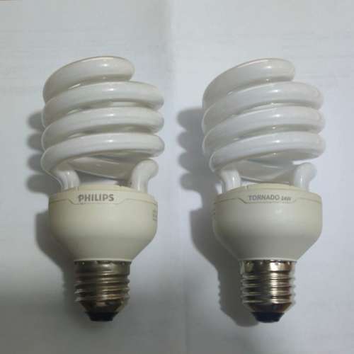 Philips 慳電膽 雪糕形 E27 黃光 24w