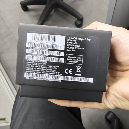 magic pro 7  ，1tb，港行，有保