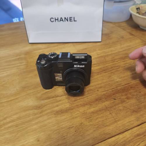 Nikon CooLPlx  p6000  数碼相機