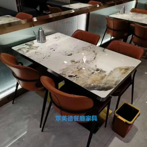 眾美德西餐廳家具訂製，岩板餐台卡位配套傢私訂造，香港餐飲家具訂製廠家