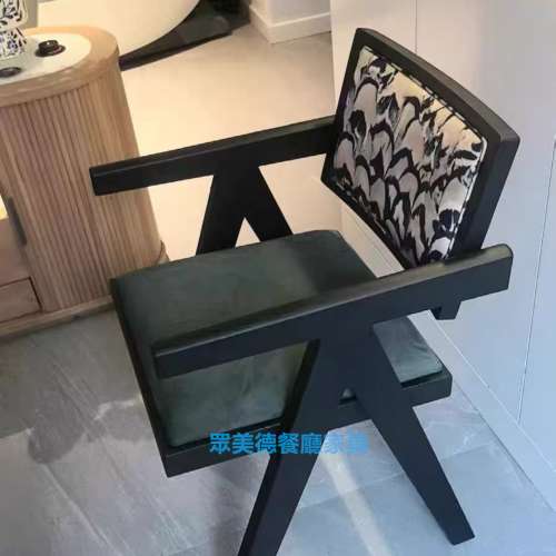 實木交叉椅，靠背座椅，西餐廳椅子定定制，咖啡廳餐椅生產大陸廠家