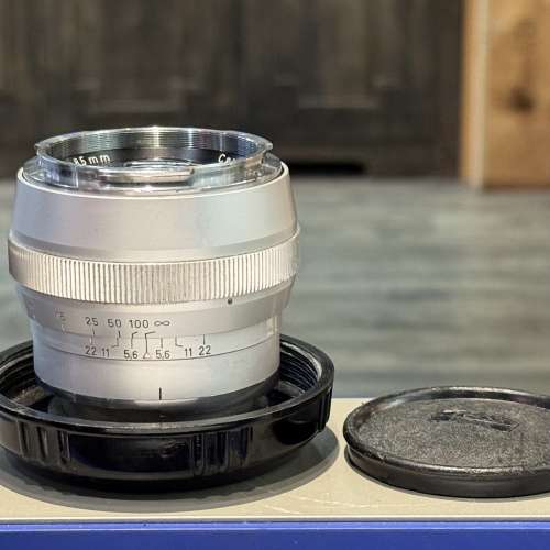Contarex Zeiss Sonnar 85mm f2 Silver lens with caps