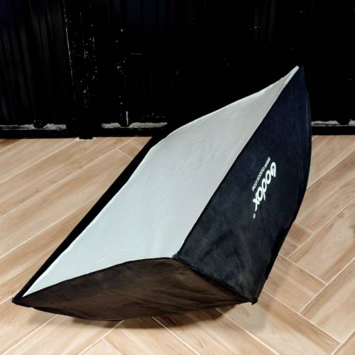 Aputure 200x & 200d LED燈，連softbox