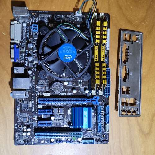 Xeon e3 1230 v3 =4代i7 連板加ram