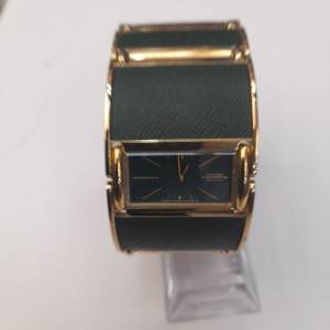 Citizen Eco-Drive Lady's Bangle Watch （  需修理或作收藏品 ）