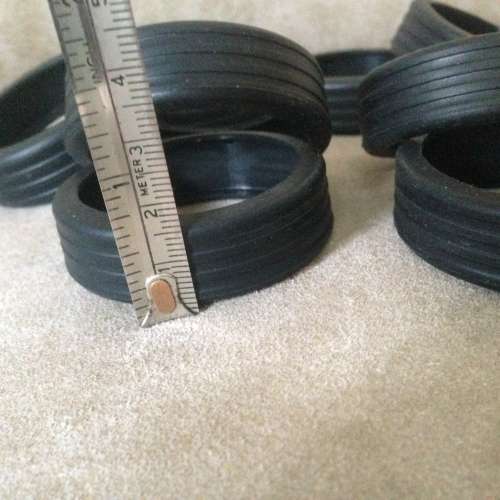 ✈️ Luggage / Chair Wheel Protector 8pc/set BLACK NEW 全新 輪子保護套  行李箱...