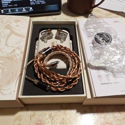 ddHiFi X MoonDrop 水月雨 聯乘｜Surface｜混合式機組入耳式耳機