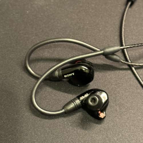 Sony IER M7