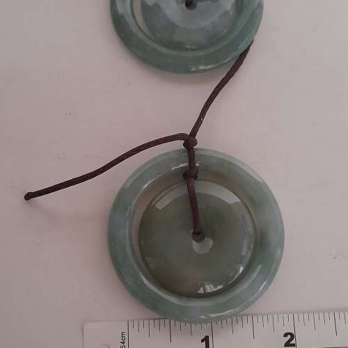翡翠A玉子母平安扣，油青圓滑好水頭，大約35/55mm. 一套三百元兩套五百元。no.31.1.25