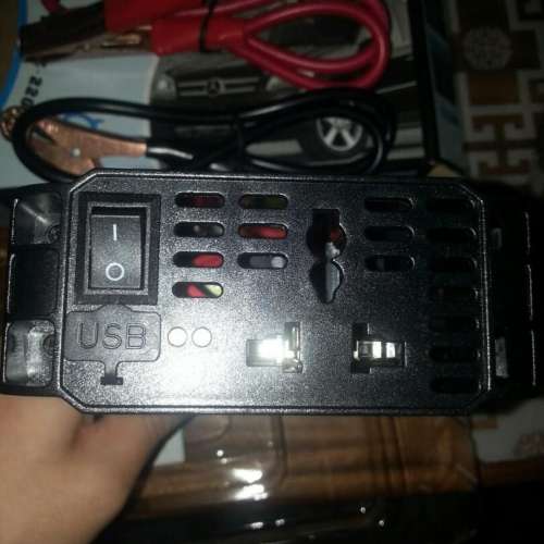 24V to 220V 500W 車載逆變器 Car Power Inverter