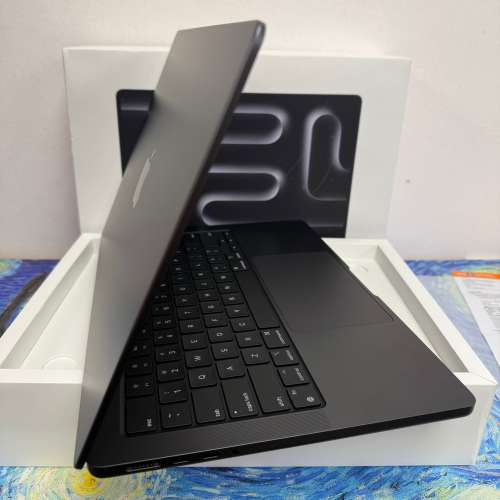 （🔥全新高配版香港行貨豐澤收據🔥 )APPLE  MacBook M3 Pro 2023 M3 CPU/18GB Ram/...