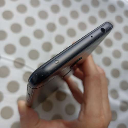 紅米 5 Plus 4+64G 黑色