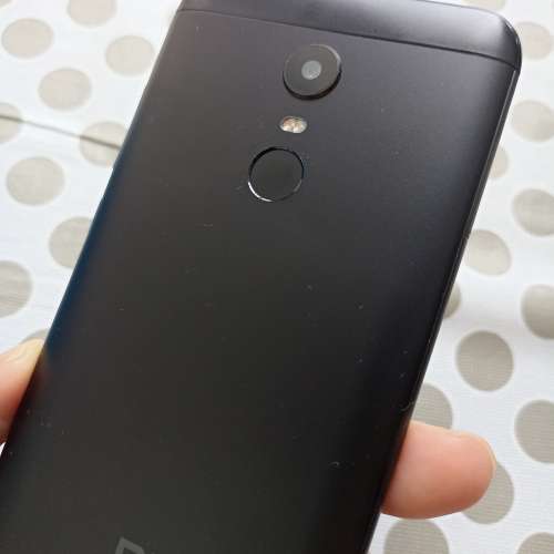 紅米 5 Plus 4+64G 黑色