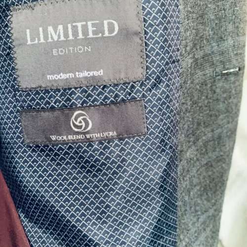 M&S 灰色男西裝上衣連褲一套（長褲圖見另頁）