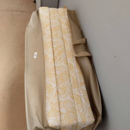 海馬牌單人海棉床褥