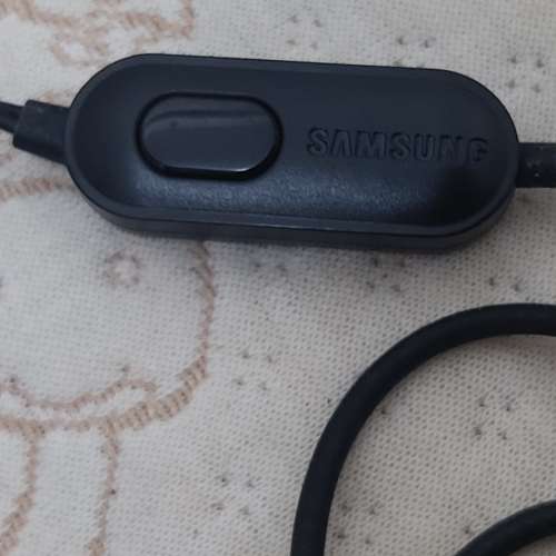 二手黑色Samsung有線耳機 Earphone Headset