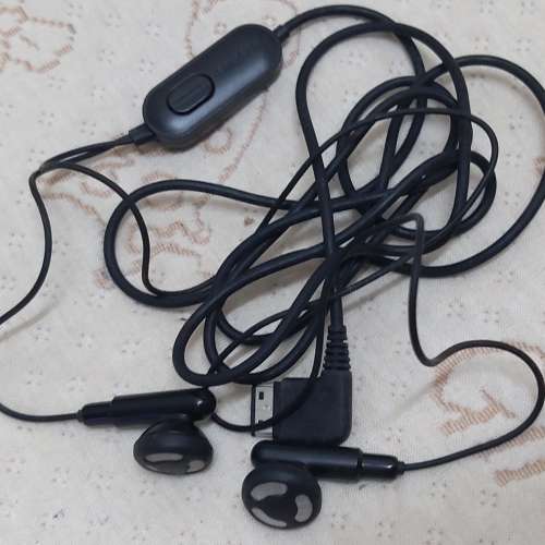 二手黑色Samsung有線耳機 Earphone Headset