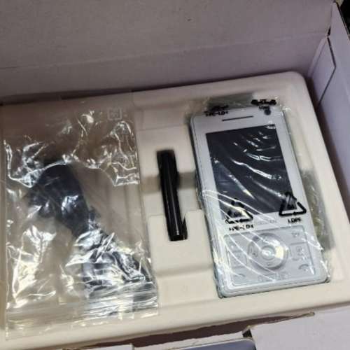 Samsung SoftBank 920SC 日版手機 藍白色版本 只適合日本公幹或者收藏人士購買