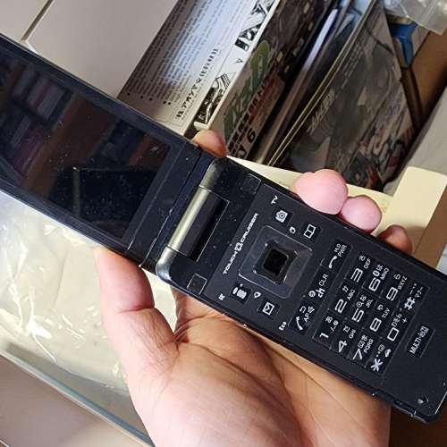 Sharp DoCoMo SH906i 我只適合日本地方使用或者係私人收藏