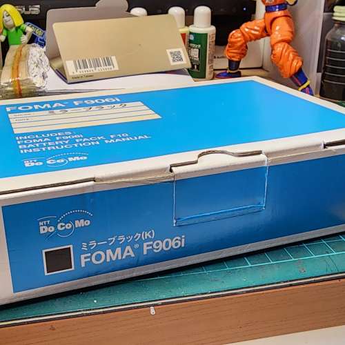 Fujitsu DoCoMo F906i  此貨品只適合日本地區使用或者私人收藏