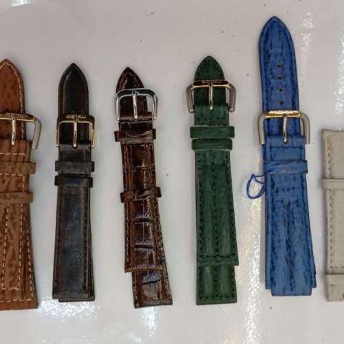 超過五百條全新Seiko男裝17mm 18mm19mm 皮錶帶（Each Pc. 每條計）