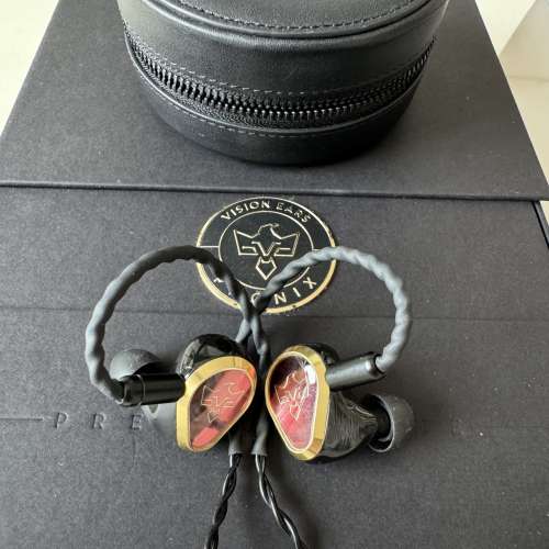 Vision ear phonenix 紅金 9成新