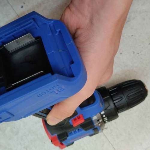 21v牧田插腳充電無刷電批齋機(非牧田牌子)