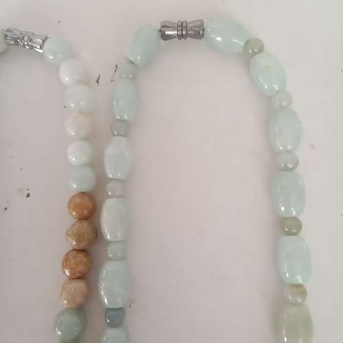 翡翠A玉頸鏈約20寸，7mm圓珠/10mm米珠，每款150元，兩款共售240元。no.B11.2.25