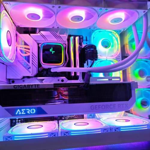 特快上門電腦維修，新機砌機/舊機換件升級/換機殼機箱、整機清潔除塵、系統及軟件安...