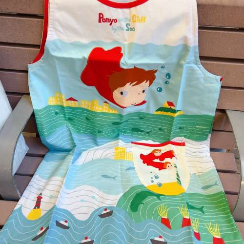 日本宮崎駿崖上的波兒圍裙 推薦：家庭主婦、補習社、工作室、幼稚園教師 free size