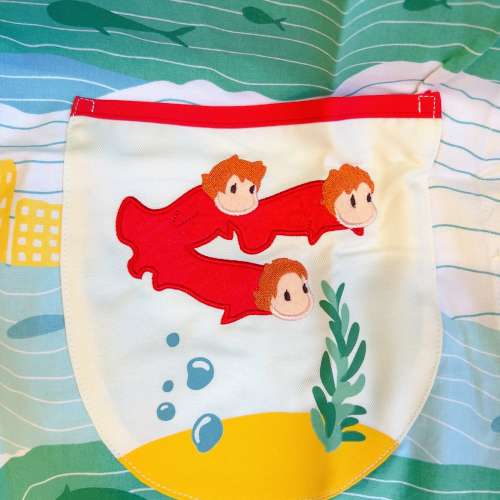 日本宮崎駿崖上的波兒圍裙 推薦：家庭主婦、補習社、工作室、幼稚園教師 free size