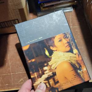 豪華版 CD 羅敏莊 Very Personal Mimi Lo     搬屋清貨大減價