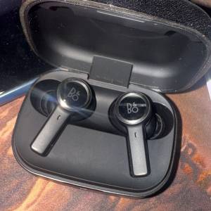 b&o ex 黑色 有保有盒有單 earbuds全新(我冇用佢原廠, 留低左)  100%WORK 送保護套