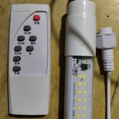 一拖一太陽能光管