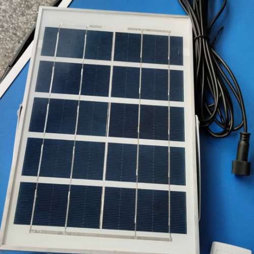 一拖一太陽能光管