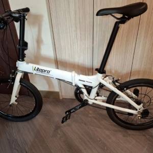 LitePro 20寸18速折疊車，鋁合金車架，20寸406輪組