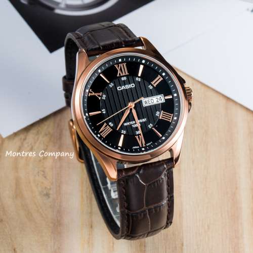 Montres Company 香港註冊公司(32年老店) 卡西歐 CASIO 棕啡真皮錶帶 黑色玫瑰金 M...